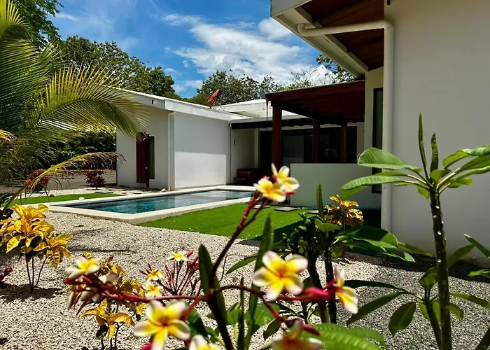 Stylish Private Tropical Escape-10 Mins From Tamarindo Сasa de vacaciones