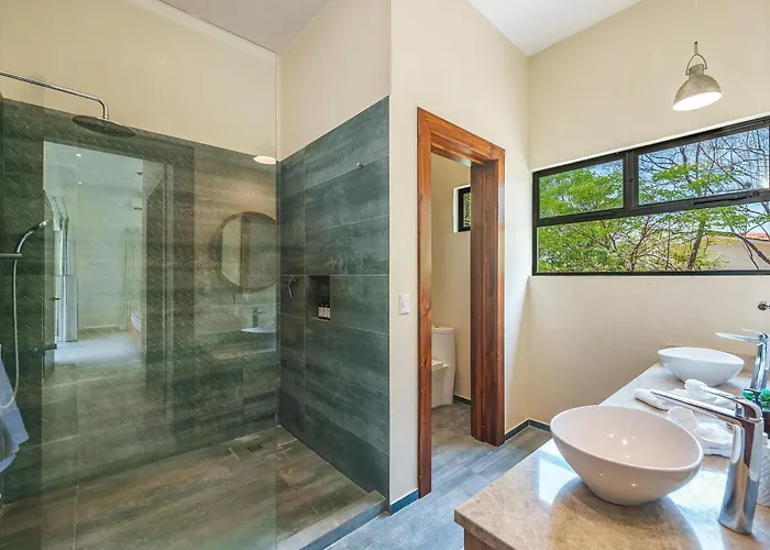 Stylish Private Tropical Escape-10 Mins From Tamarindo Сasa de vacaciones