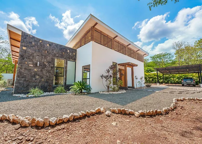Stylish Private Tropical Escape-10 Mins From Tamarindo Сasa de vacaciones *